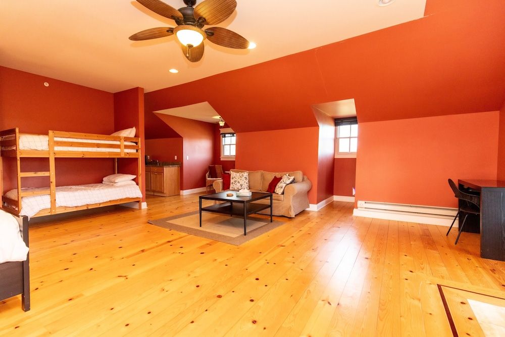 Furness Mansion Family Suite