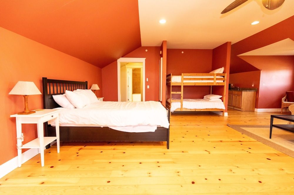 Furness Mansion Family Suite 2