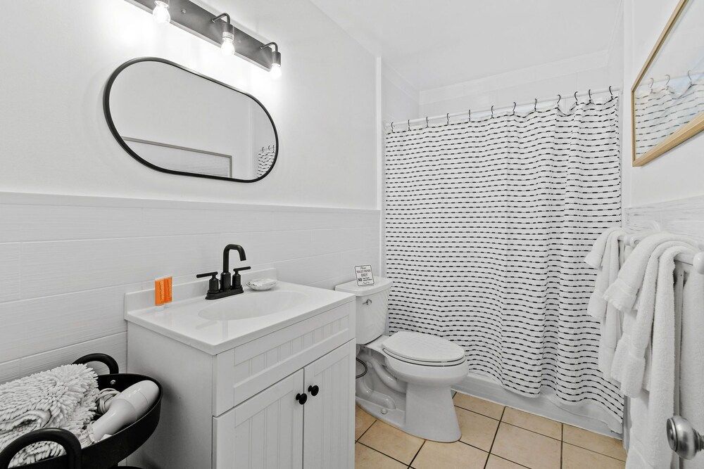Apartment H