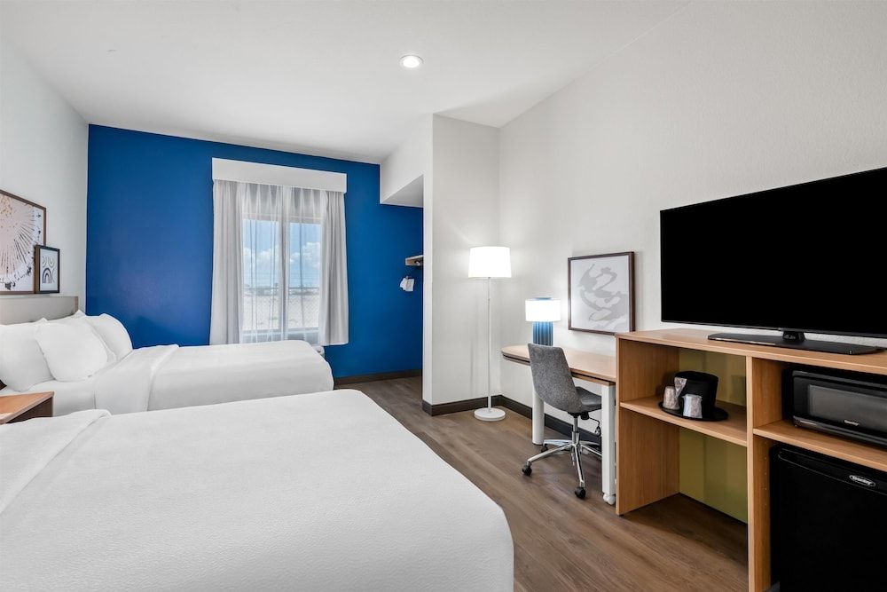Room, 2 Queen Beds