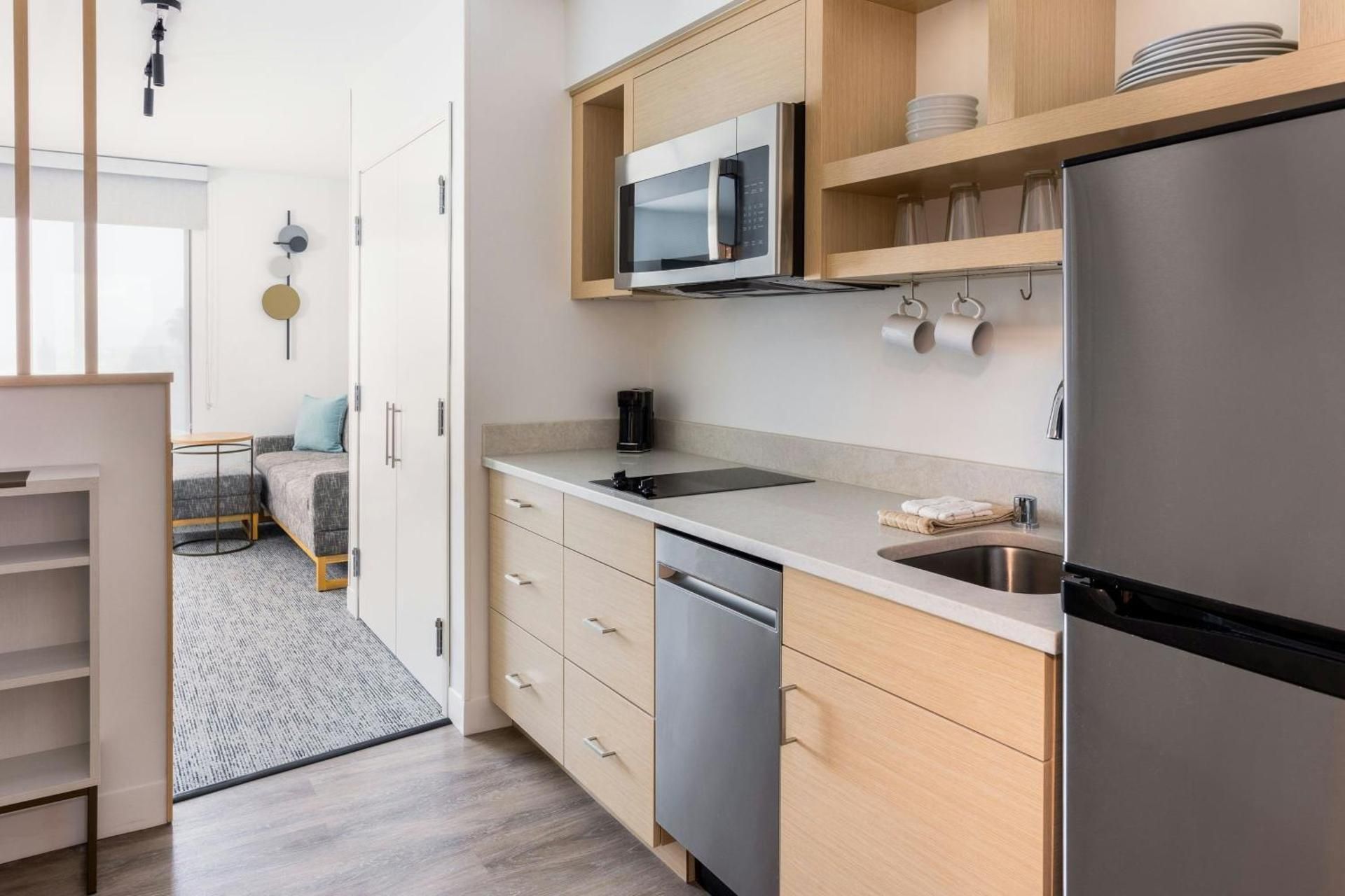 King Studio with Sofa Bed - Hearing Accessible