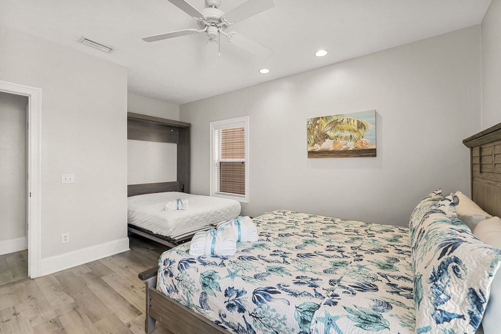 Townhome, Multiple Beds, Pool Access, Ocean View