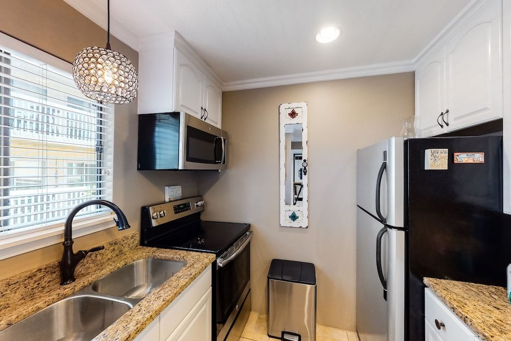 Sandpiper Cove Condo, 2 Bedrooms 3