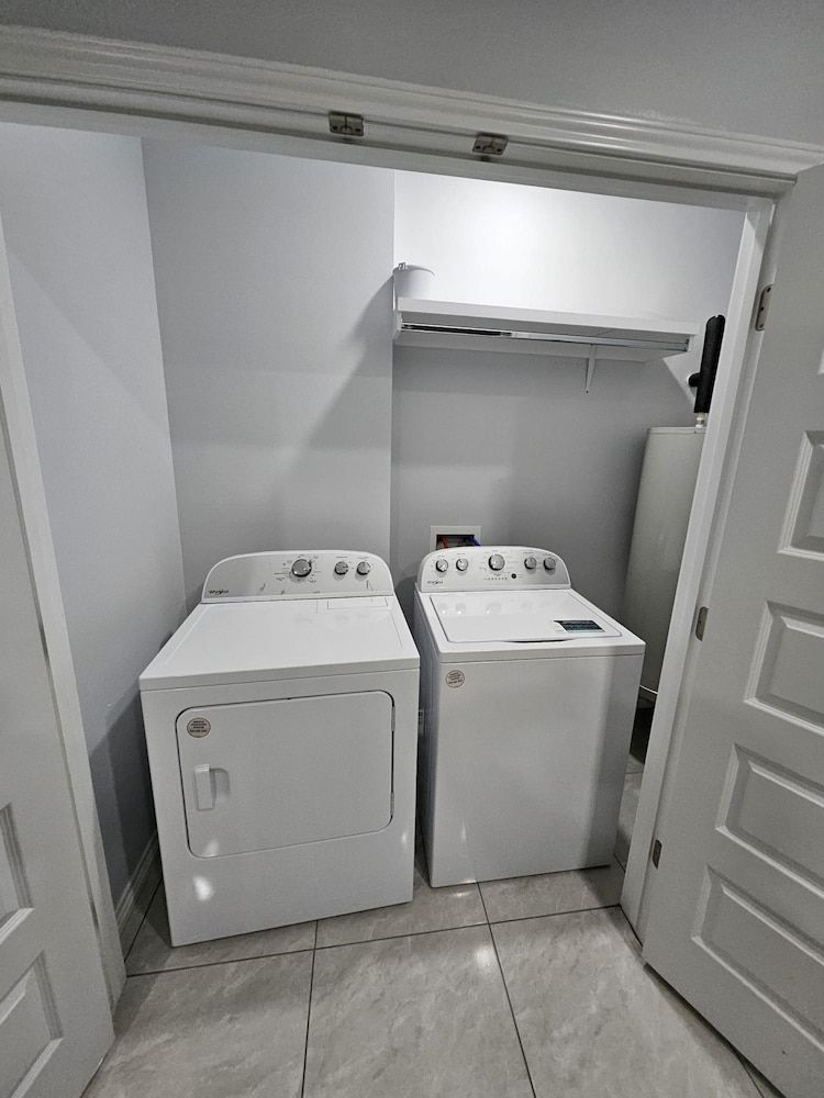 Beautiful Apartment 9 min to Mercedes Outlets Apartment 4