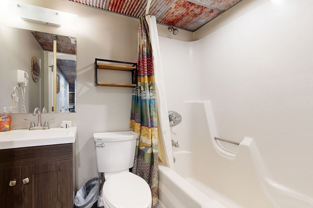 Mountain Green Apartment, 2 Bedrooms 3