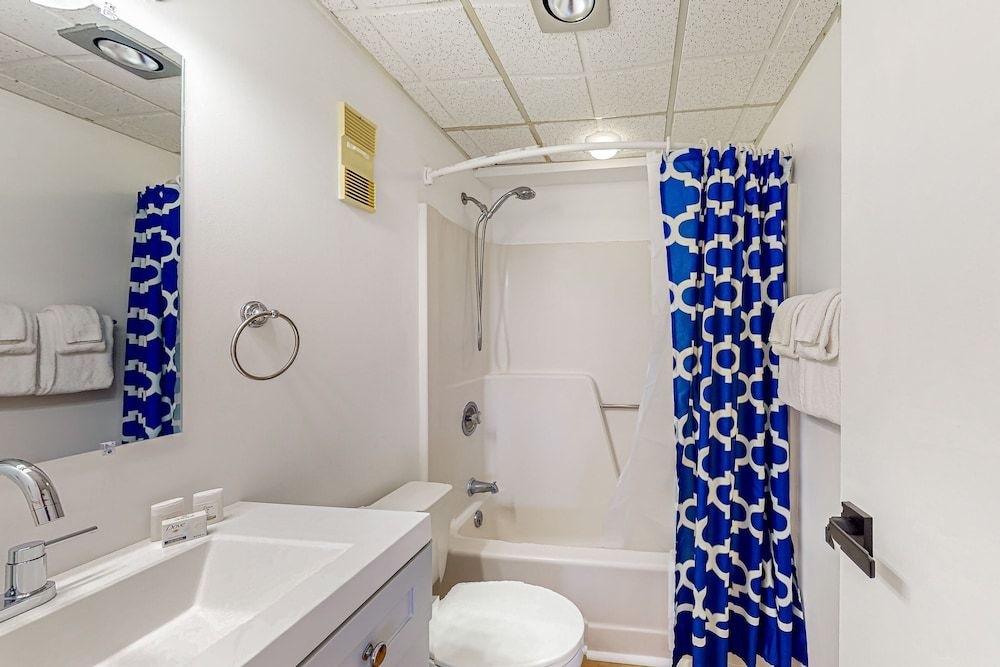 Mountain Green Apartment, 3 Bedrooms 3