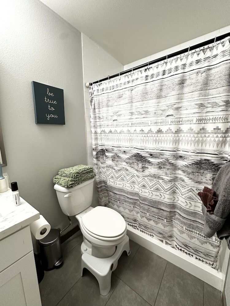 Central Tacoma Homestay -private room- Luxury Room 4