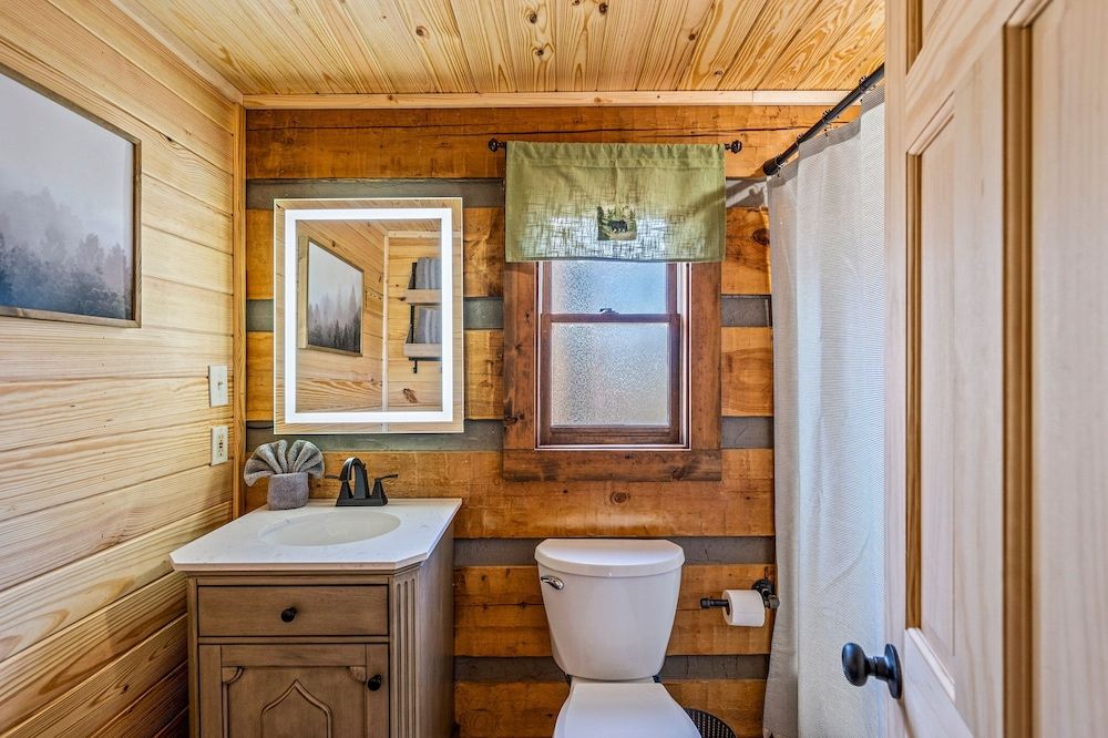 The Willows Classic Cabin 6