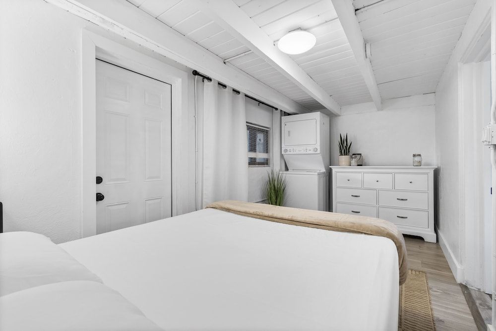 Oasis by Alani Bay Fort Lauderdale Design Cottage 3