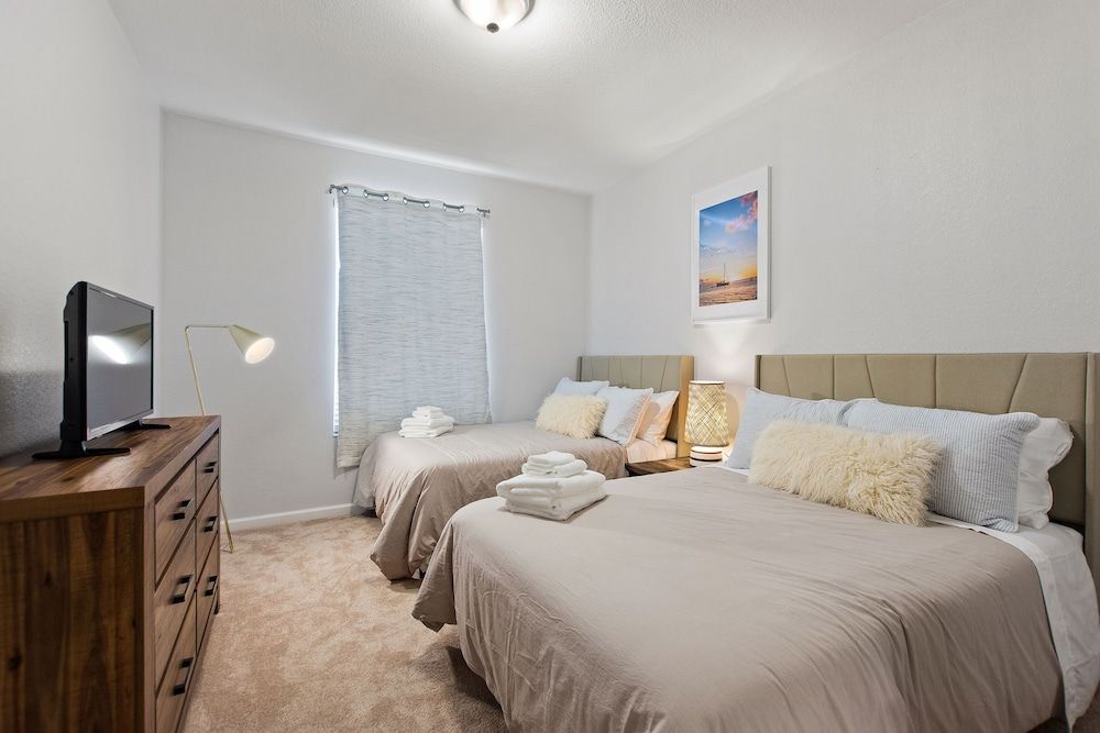 Apartment (Contemporary @Vista Cay By Shine Vill)