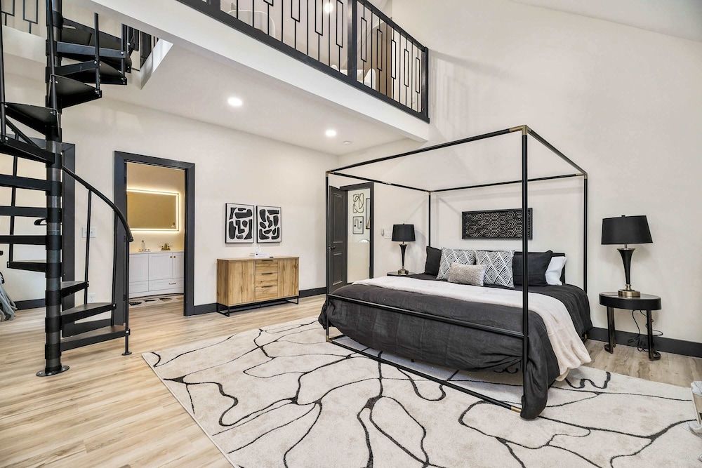 House, Multiple Beds, Kitchen
