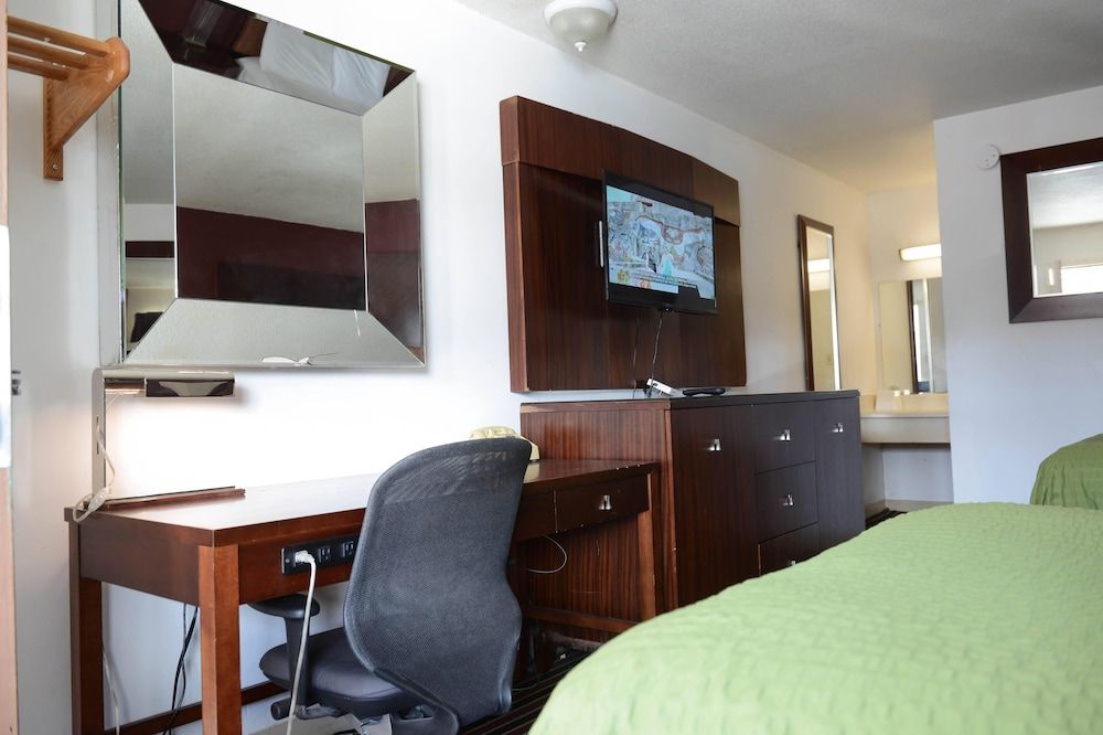 Relax Inn Basic Studio, Non Smoking 16