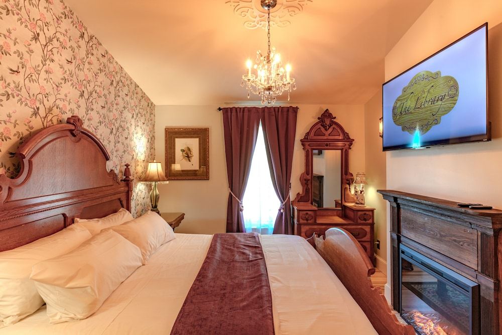 Sunbright Inn Family Twin Room 3