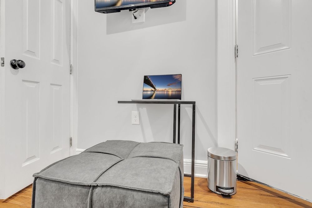 Fairmount Oasis W Oxford St 1BR Haven Comfort Studio 6