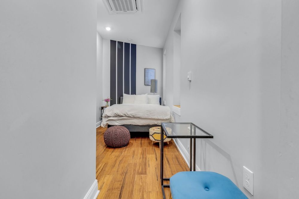 W Oxford St Gem 2b Apartmnt Central City Apartment 17