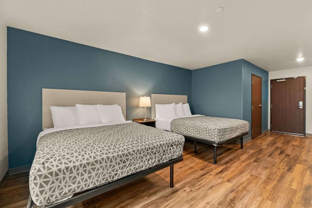 Suite, 2 Queen Beds, Non Smoking