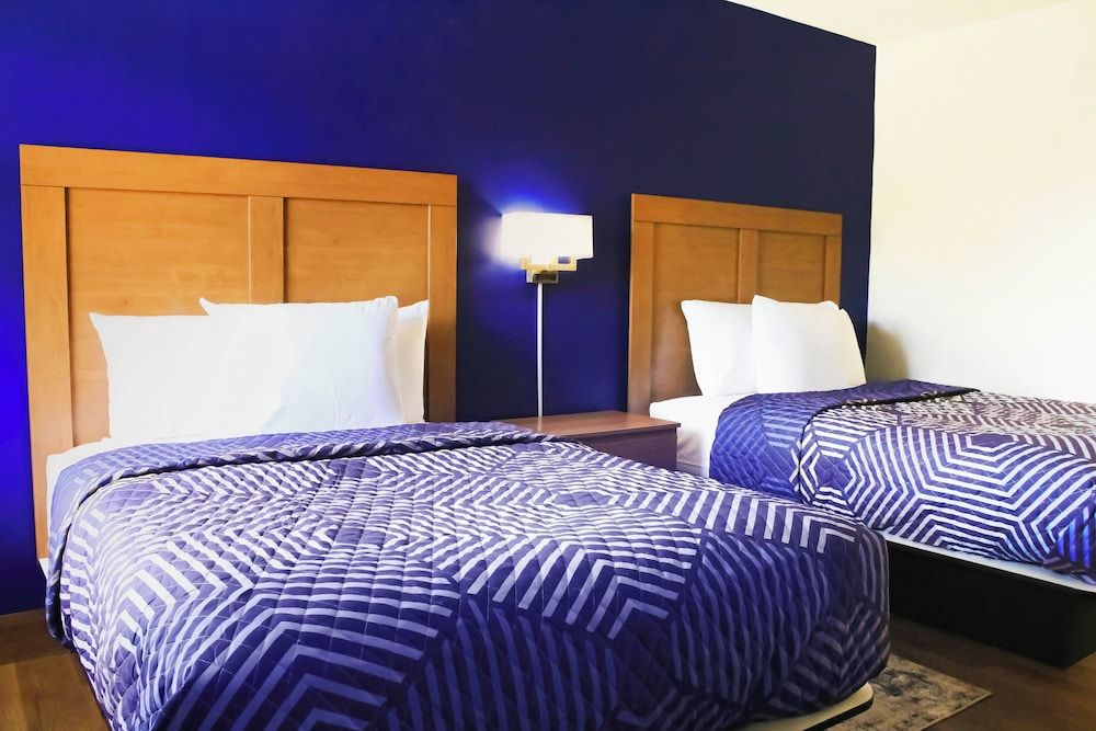 Northland Motel State College