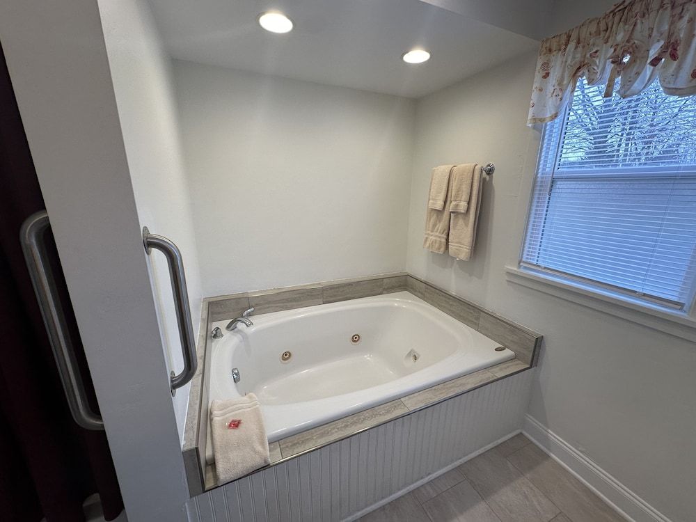 Birchwood Lodge House 7