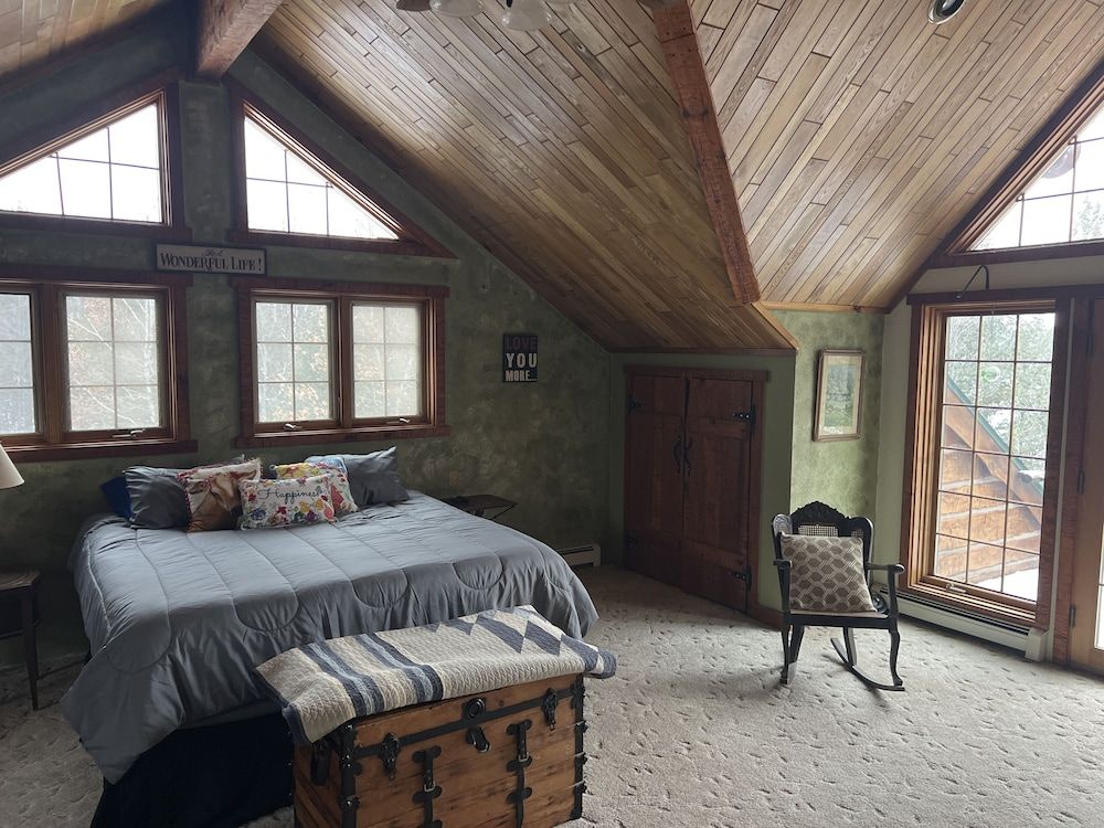 Beautiful Northwoods Getaway