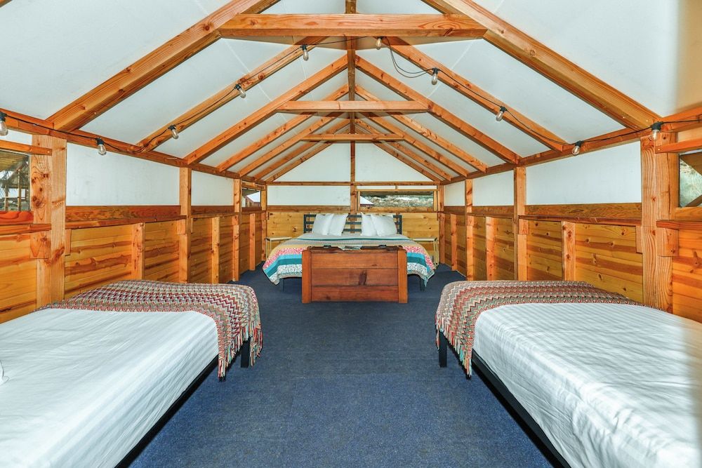 SoCal Camping Basic Room 2