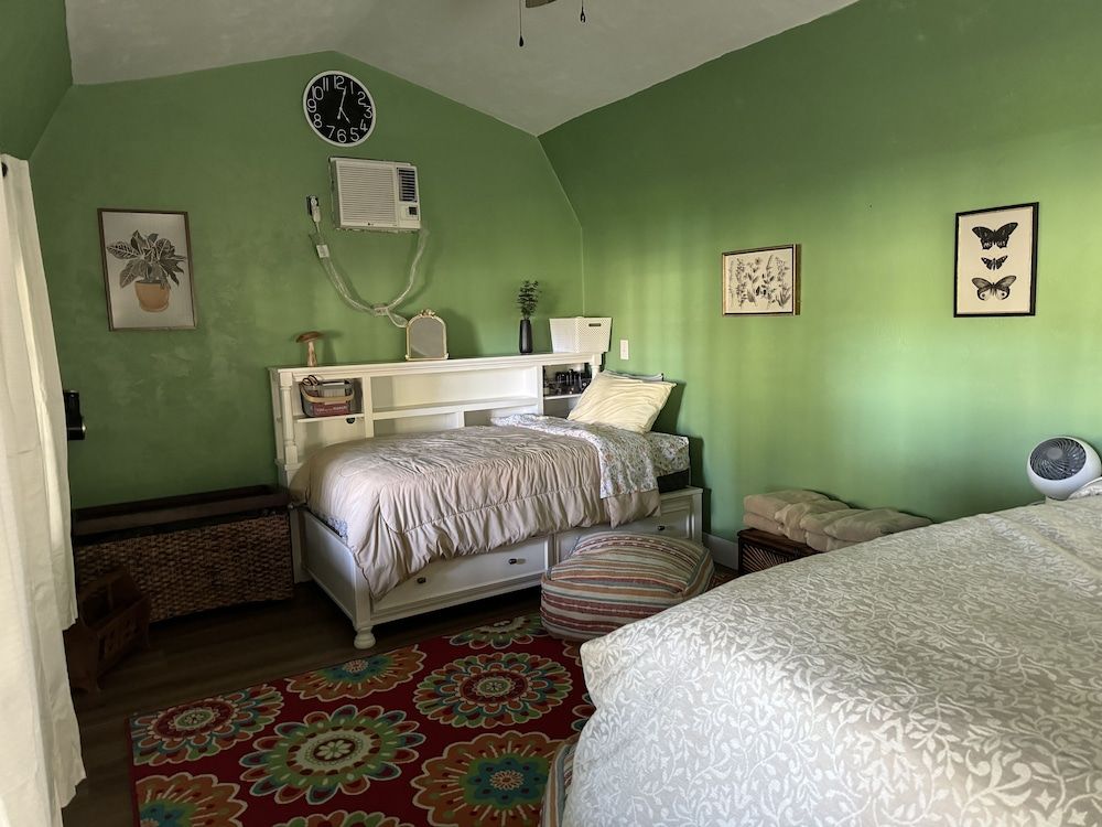 RAINBOW RANCH CABINS Comfort Cabin 6