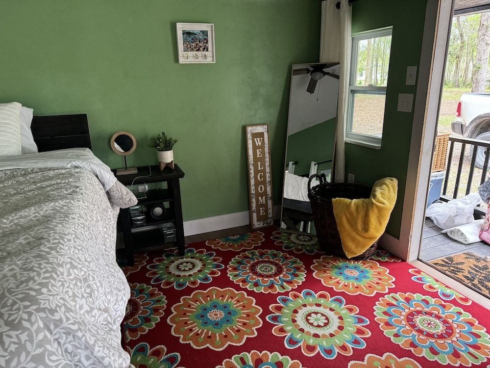 RAINBOW RANCH CABINS Comfort Cabin 8