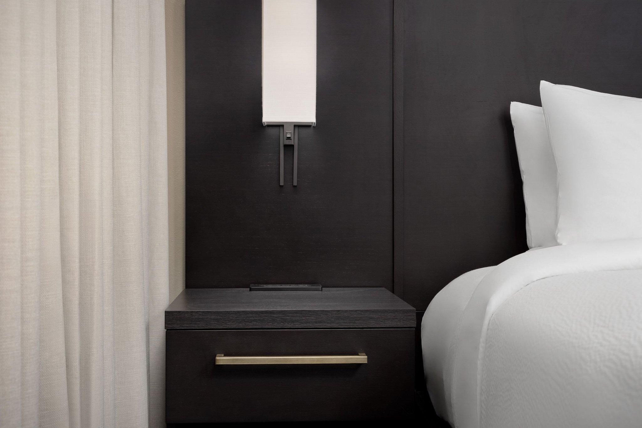 Residence Inn by Marriott Indianapolis Plainfield 1 Bedroom Suite, 1 Queen, Sofa bed 3