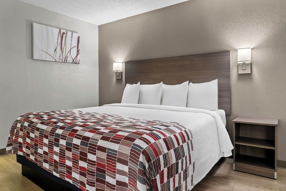 Suite, 1 King Bed, Non Smoking