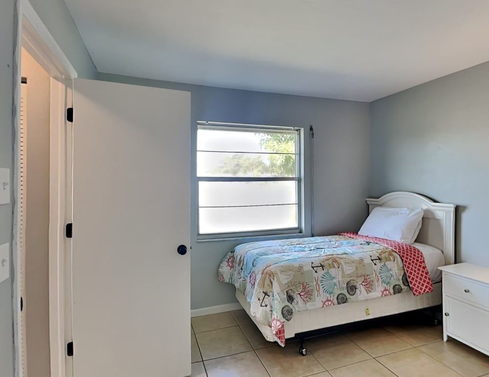 Sunshine Canal Home