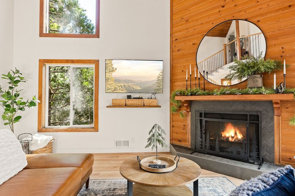 House, Multiple Beds, Balcony, Mountain View (The Fancy Fox)