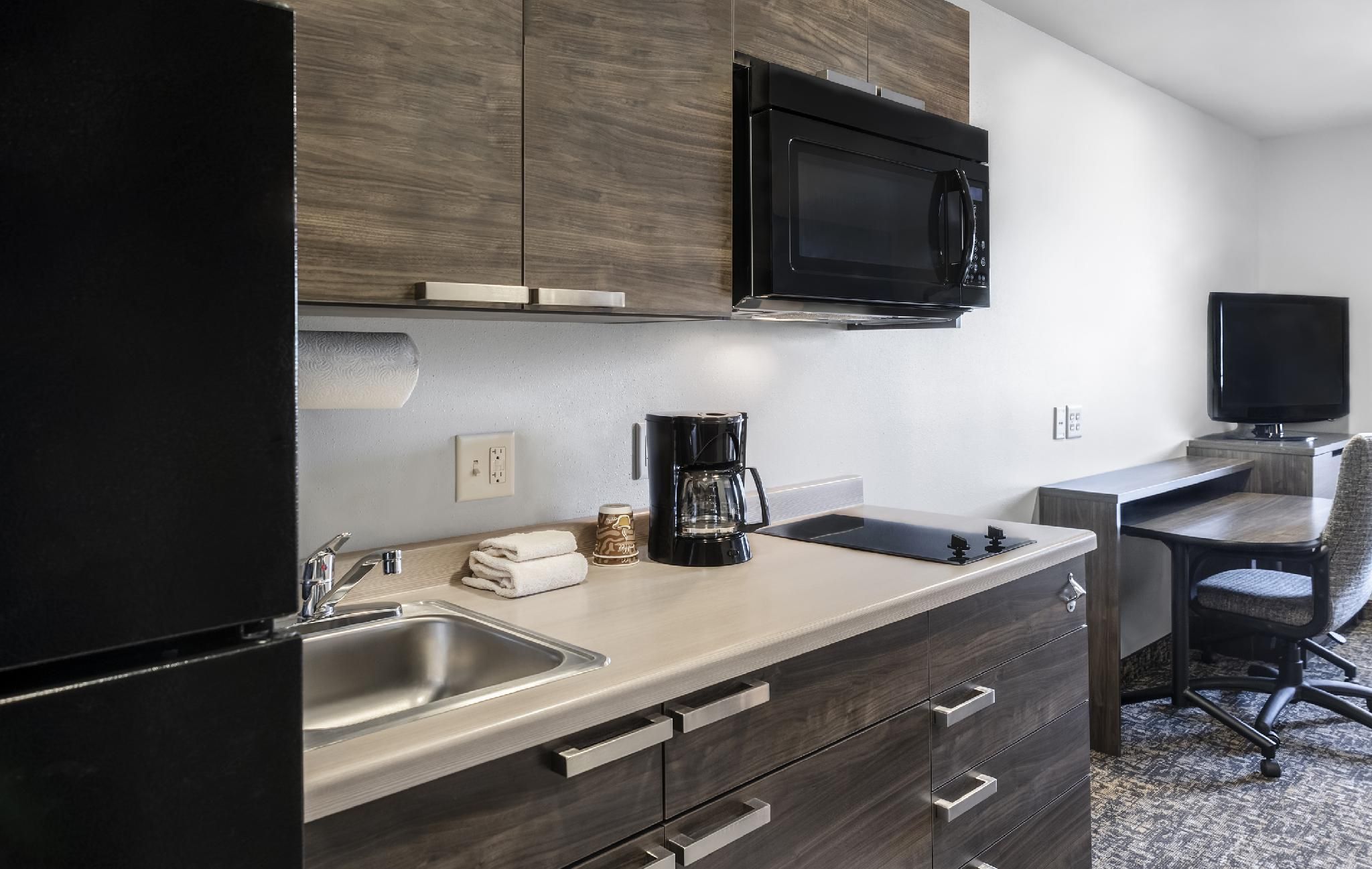 My Place Hotel-Mitchell 2 Queen Beds 3