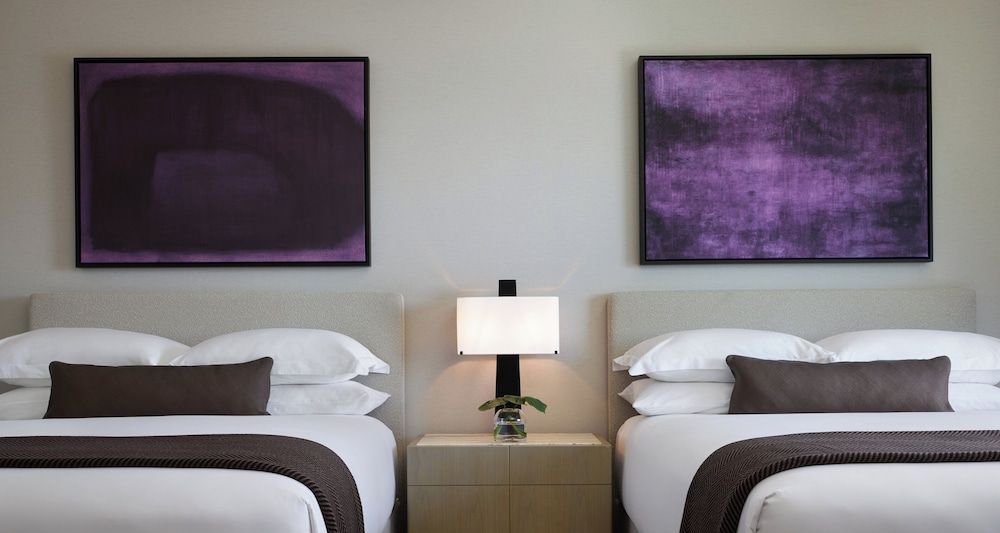 Room, 2 Queen Beds, Roll-in Shower (Mobility Accessible)