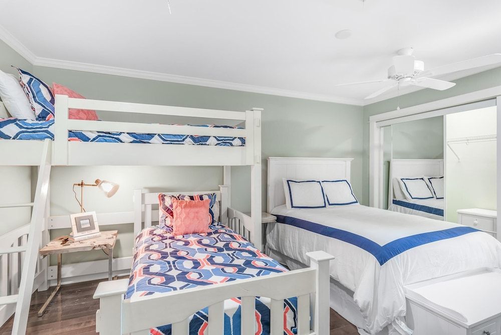 Townhome, Multiple Beds (Sunnyside on the Gulf #3)