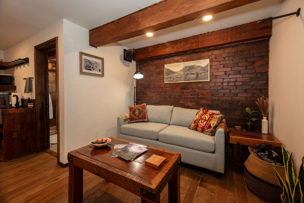 The Frenchman Suites Deluxe Suite 14