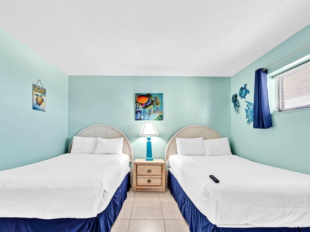 Condo, Multiple Beds (Summerhouse 1009B)