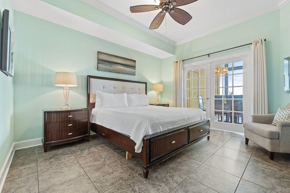 Condo, Multiple Beds (The Oasis at Orange Beach 2006 (Phoen)