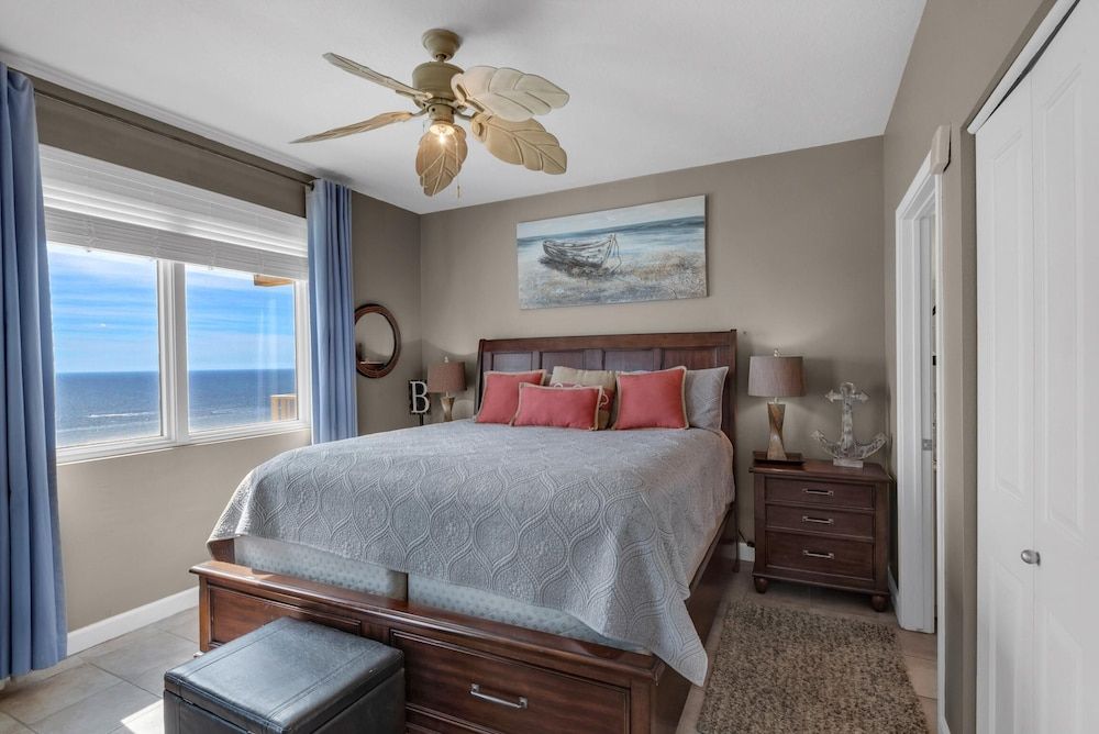 Condo, Multiple Beds (Shores of Panama 1003)