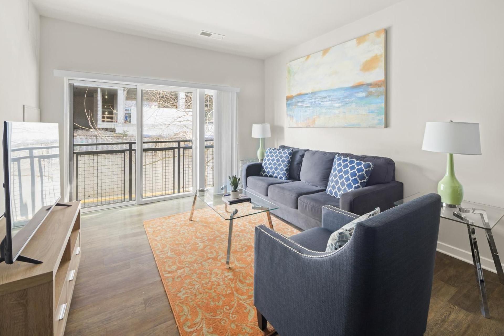 One-Bedroom Apartment