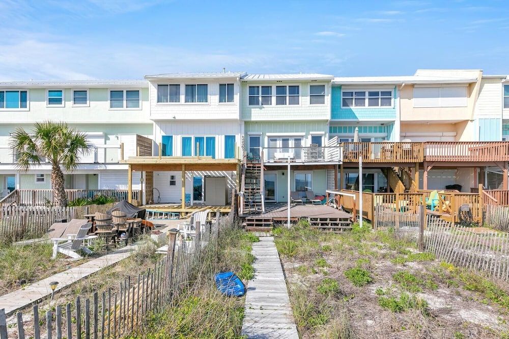 Beachside West 13