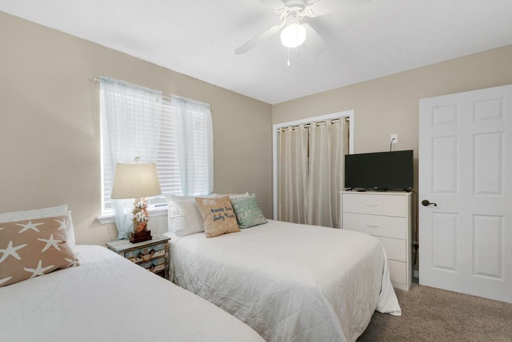 Townhome, Multiple Beds (Rockin Robin-Gulf Highlands 151)