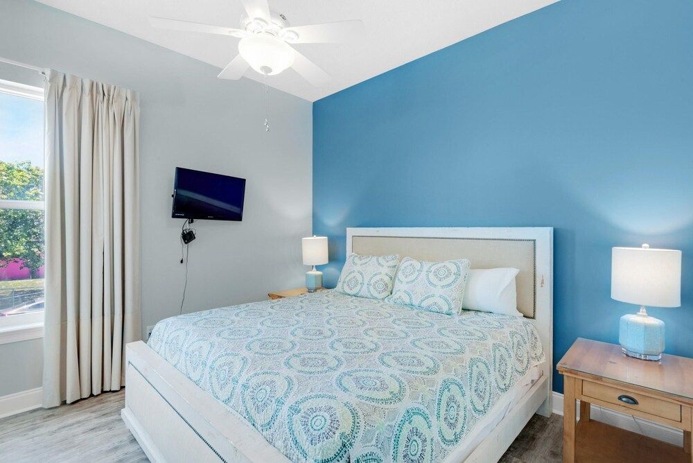 Condo, Multiple Beds (Vista del Mar I - Rest - A - While 20)