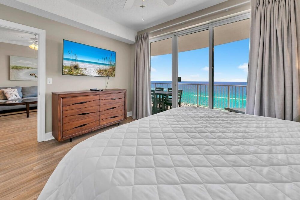 Condo, Multiple Beds (Twin Palms 1401)