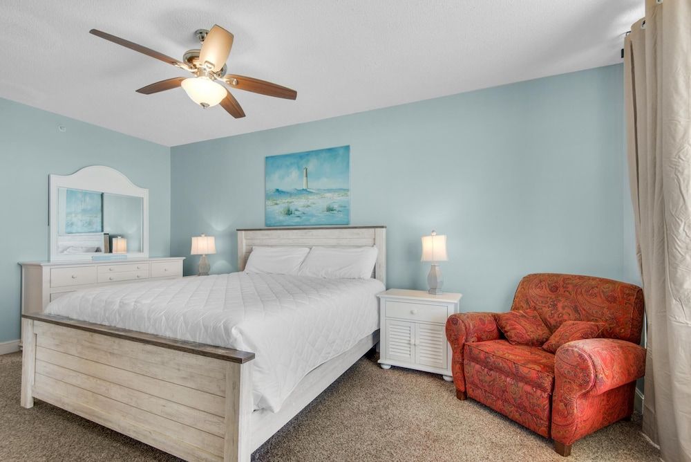 Condo, 1 King Bed with Sofa bed (Majestic Beach Towers 2-1708)