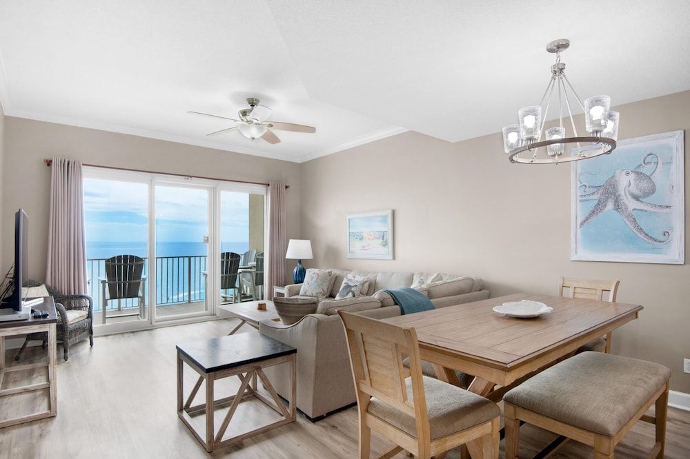 Condo, Multiple Beds (Grandview East 1602)
