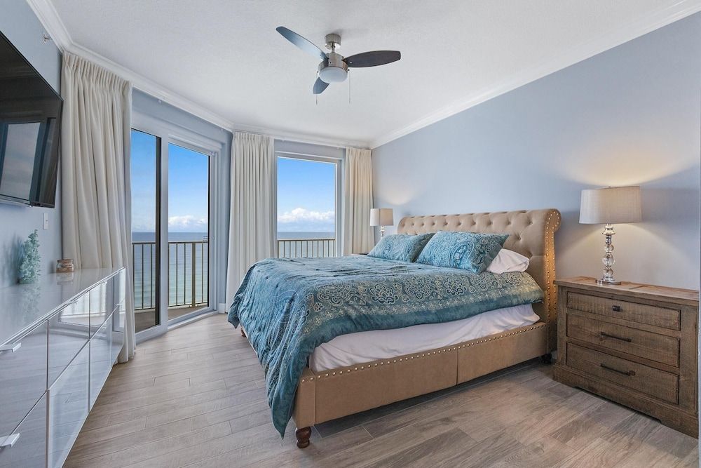 Condo, Multiple Beds (Grandview East 1203)