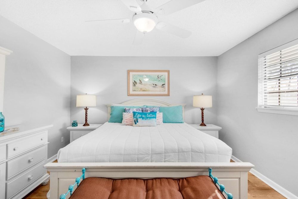 Condo, King and Sofa Bed, Balcony
