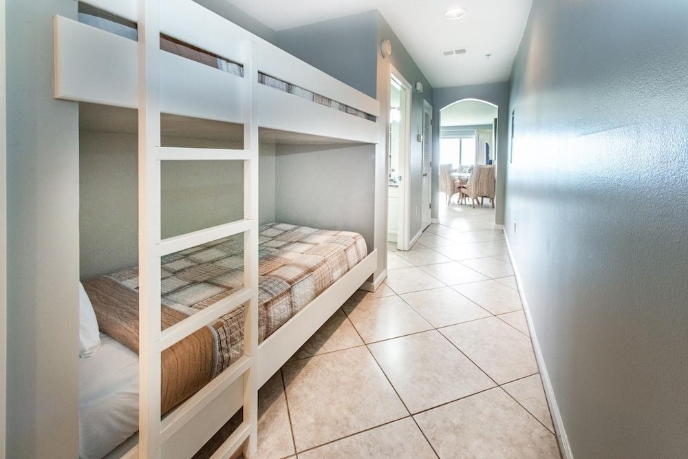 Condo, 1 King Bed with Sofa bed (Windancer 111)