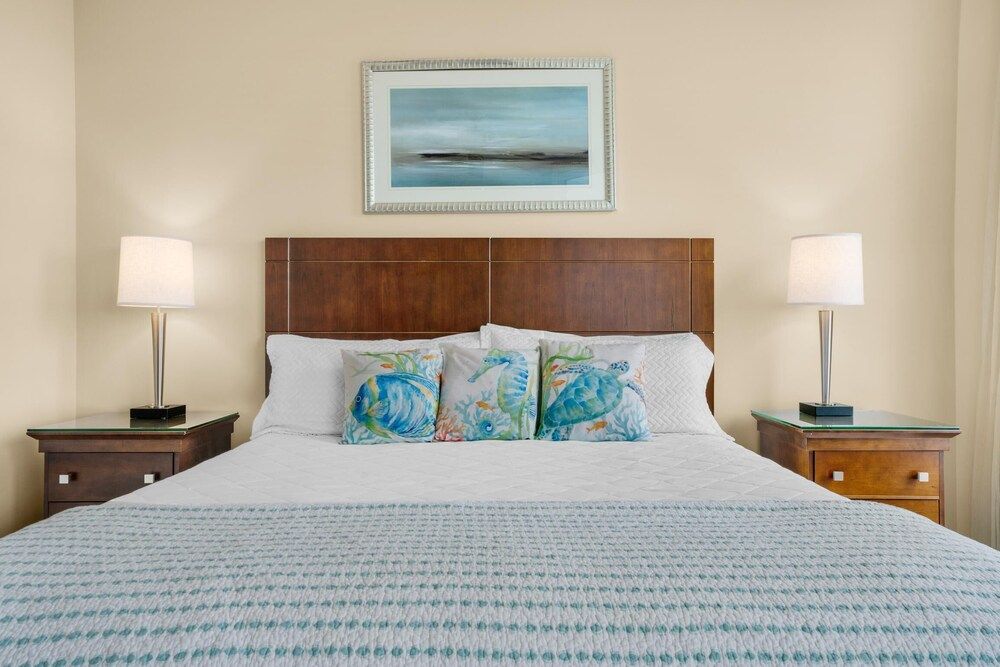 Condo, 1 King Bed with Sofa bed (Palms Resort #2608 Jr. 2BR-Serenity N)