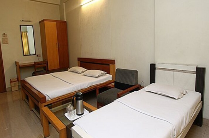 Standard room Triple