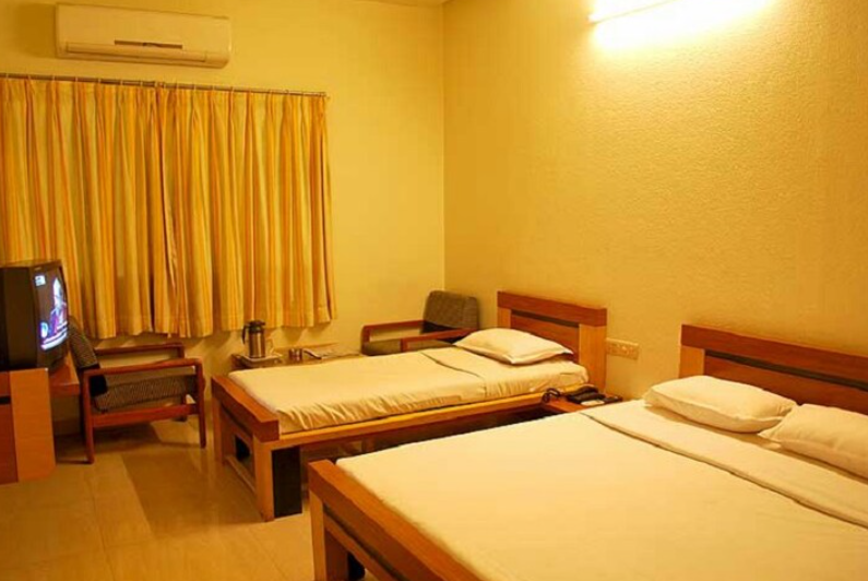 Standard room Triple